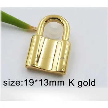 Přívěsek Zámek se zlatou PVD vrstvou - ocelový přívěsek