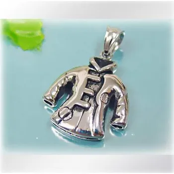 Přívěsek Kabát - přívěsek z oceli