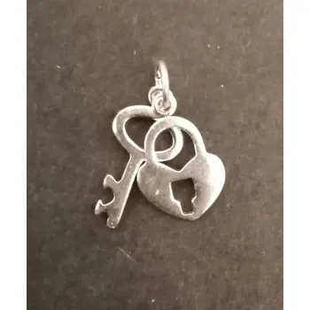 Přívěsek Klíč a zámek - stříbrný přívěsek - varianta 2