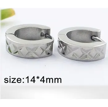 Přívěsek Ocelové kruhové náušnice s lístkovým vzorem