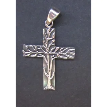 Přívěsek Kříž porostlý stromem - stříbrný přívěsek