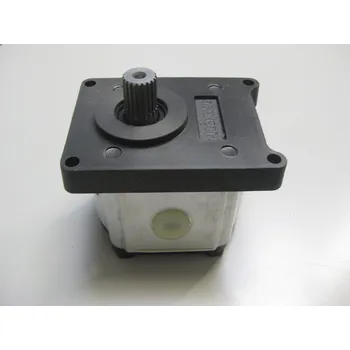 Auto zrcátko čerpadlo UN 10L, Multicar M25 čerpadlo UN 10L, Multicar M25