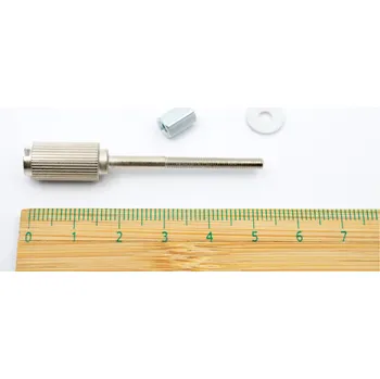 Příslušenství k šicímu stroji Šroub k rámečku