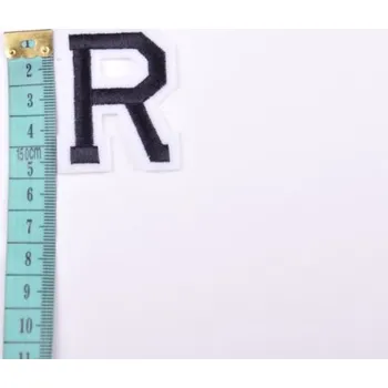 Nášivka Nažehlovací nášivka písmeno R TH290
