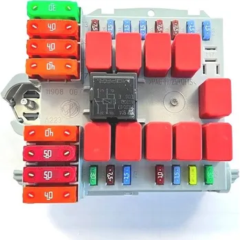 Pojistková skříňka Fiat Ducato od 2014 Euro6 při motore, 1388601080