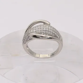 Prsten Stříbrný prsten s kamenem