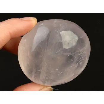 Přírodní kámen Hladký kámen růženín (Madagaskar) 114g