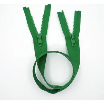 Zip YKK Zip kostěný dělitelný dvoucestný VISLON® 65cm trávová zeleň