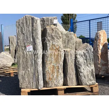 Zahradní dekorace Monolit GNEIS 50 - 150 1 ks 56 kg a 70 cm