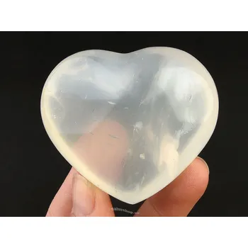 Přírodní kámen Srdce z girasolu 137g (Madagaskar)