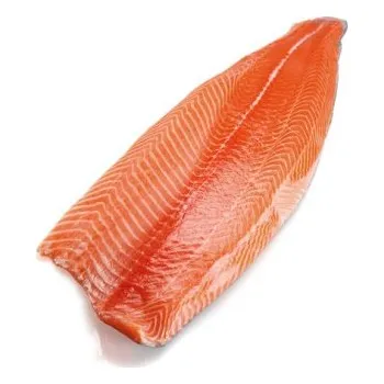 Maso a ryba Losos obecný filet s kůží. Filet z lososa z farmového chovu