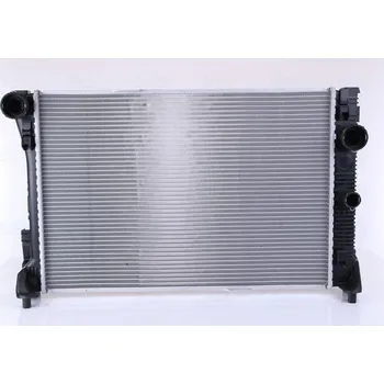 Chladič motoru Chladič, chlazení motoru NISSENS 67164