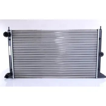 Chladič motoru Chladič, chlazení motoru NISSENS 67304