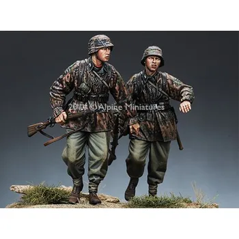 Plastikový model Alpine Miniatures 1/35 WSS Infantry Set (2 Figures)
