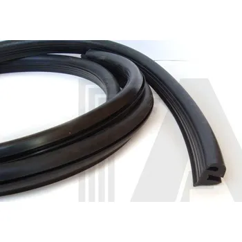 Těsnění do okna a dveří Těsnění profilové boční okno Zetor