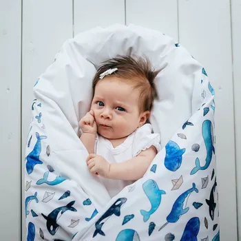 Zavinovačka Lily is sailing Péřová zavinovačka - Moře bílá bavlna Velikost: 100 x 100 cm, Varianta: povlak zapínání na knoflíky