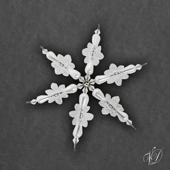 Vánoční ozdoba Vánoční korálková hvězda 0379 (PEVNÁ A NEREZ) Christmas bead ornament (Vánoční hvězda z korálků - Korálková hvězdička a vločka - Hvězdy a hvězdičky z korálků - Christmas bead star)