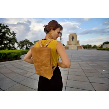 Městský batoh Eggo kožený batoh Deatheggtör Černá