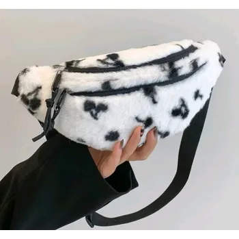 Ledvinka Dámská plyšová ledvinka Barva: Bílá