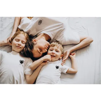 Kojenecký body Set triček pro mámu a dítě s otisky prstu Barva: Bílá, Velikost pro dítě: 53-60 (0-3 měsíců), Velikost pro mámu: XL - S vlastním textem (Jméno)