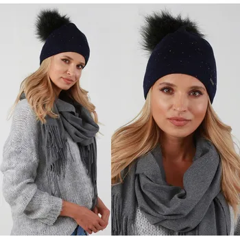 Čepice Fashionweek Dámská zimní čepice s bambulí MULTICOLOR ZIZI-P8 Barva: Tmave modry, Velikost: Universal