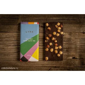 Čokoláda Lyra GALLERY DARK NUTS 70% Hořká čokoláda s celými lískovými ořechy 80 g