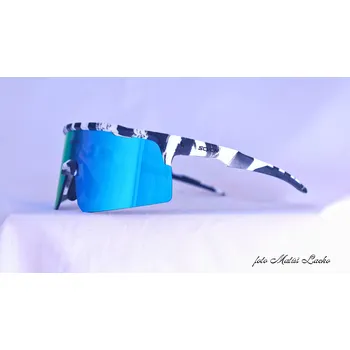 Sluneční brýle Sportovní sluneční brýle X26 barva: Černo-bílá (vzor)