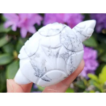 Přírodní kámen Želva z howlitu ruční práce 88g Indie