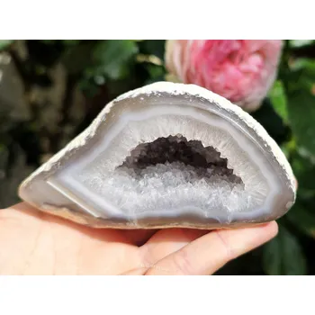 Přírodní kámen Geoda achát šedý Brazílie 299g