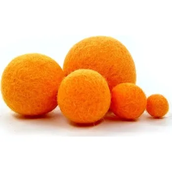 MMboutique Plstěná kulička vel.M 093-Cantaloupe