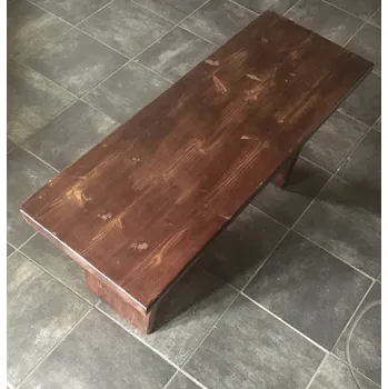 Dřevěná lavice masiv