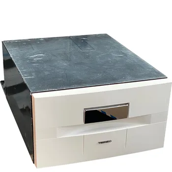 Autochladnička Kompresorová autochladnička / autolednice Vitrifrigo D30A 12/24V, bílá