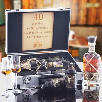 Dárkový potravinový koš Darkový Kufr Plantation XO 20th