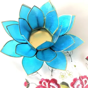 Svícen Svícen na čajovou svíčku - Lotos světle modrý