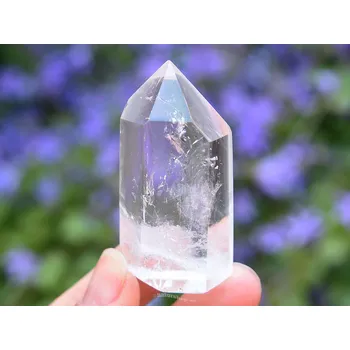 Přírodní kámen Broušená špice z křišťálu z Madagaskaru 55g