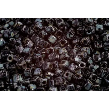 Korálek CUBIX korálky - č.82