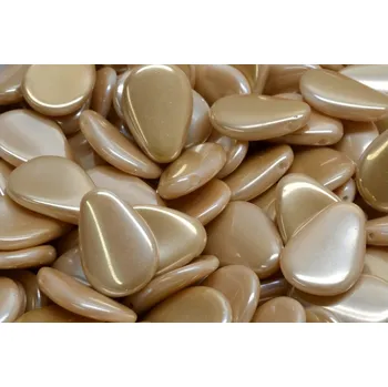 Korálek Lístek sasanky 11x16mm č. 66 (11x16mm)