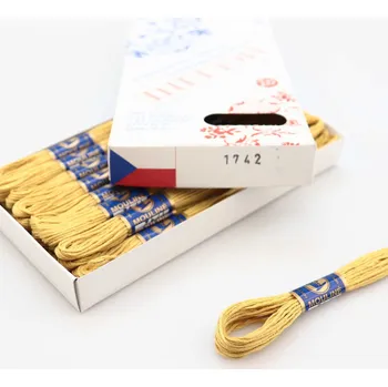 Příze Niťárna Vyšívací příze Mouline 1742 - okr