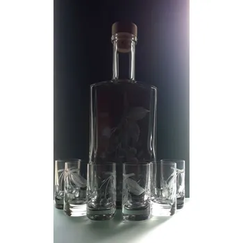 Sklenice lahev na třešňovici 0,5l+ 6ks likér - ručně ryté (broušené), dárková krabička