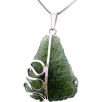 Přívěsek Stříbrný přívěsek s neopracovaným vltavínem 10,35 g 41mm x 23mm