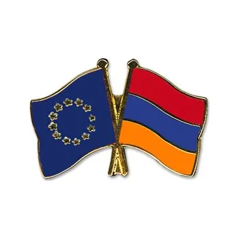 Odznak (pins) 22mm vlajka EU+Arménie - barevný
