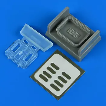 Plastikový model Quickboost 1/48 Mi-8MT/Mi-17 Open service/emerg. hatch (AMK)