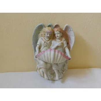 PORCELÁNOVÁ FIGURÁLNÍ KROPENKA