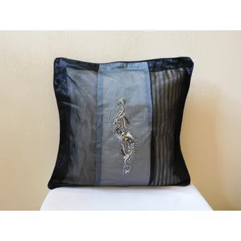 Povlak na polštářek POVLAK NA POLŠTÁŘ S FLITRY A KORÁLKY