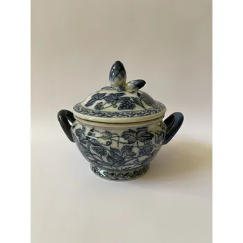 PORCELÁNOVÁ DÓZA S VÍKEM - MODRÝ DEKOR