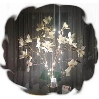 Vánoční dekorace Vánoční svítící magnolie