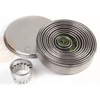 Výroba svíčky Sada nerezových vykrajovátek na těsto, dekorativní kolečko - 12 ks, 22-110 mm | PAVONI, STP54B