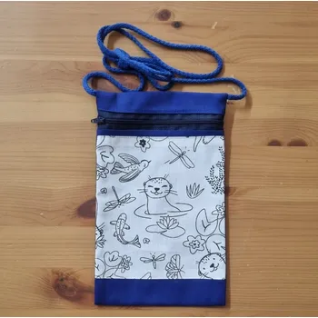 omalovánky Vybarvovací taška přes rameno - vydra Barva: Modrá