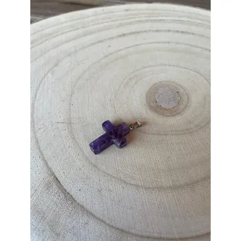 Aw. gifts Přívěsky z drahých kamenů - Kříž Drahé kameny: Ametyst