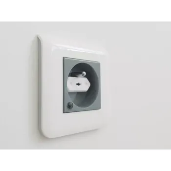 Dětský bezpečnostní prvek Zopa ochrana elektrické zásuvky 6 ks white